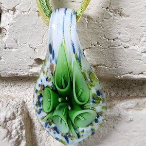 New Womens Murano Glass Blown Flowered Green Necklace 5 in 1